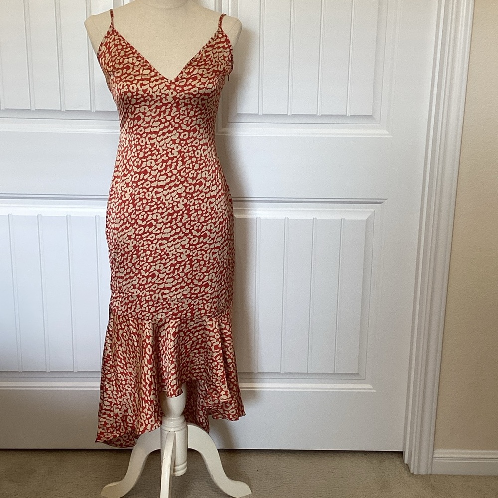 PrettyLittleThing Rust and Cream midi dress